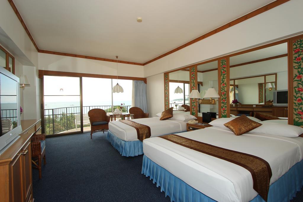 The Imperial Pattaya Hotel Room photo